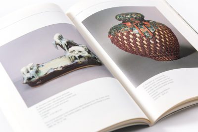 Treasures of Imperial Japan: Ceramics from the Khalili Collection (National Museum of Wales) - Image 12