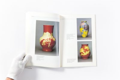 Treasures of Imperial Japan: Ceramics from the Khalili Collection (National Museum of Wales) - Image 8