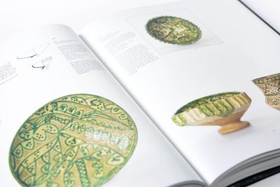 Cobalt and Lustre: The First Centuries of Islamic Pottery - Image 2