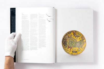 Cobalt and Lustre: The First Centuries of Islamic Pottery - Image 9