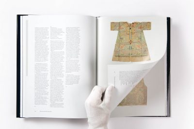Textiles, Carpets and Costumes - Image 12