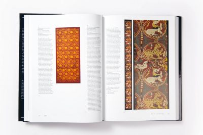 Textiles, Carpets and Costumes - Image 20
