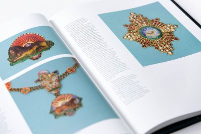 The Art of Adornment: Jewellery of the Islamic Lands - Image 2