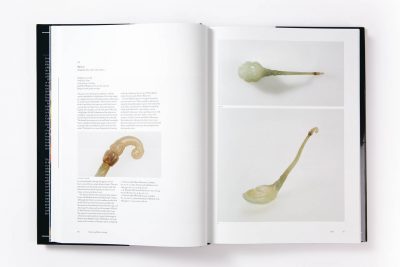 Gems and Jewels of Mughal India Jewelled and enamelled objects from the 16th to 20th centuries - Image 11