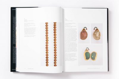 Gems and Jewels of Mughal India Jewelled and enamelled objects from the 16th to 20th centuries - Image 10