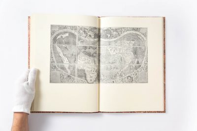 The Khalili Portolan Atlas Facsimile edition with text: Piri Reis and Turkish mapmaking after Columbus - Image 17
